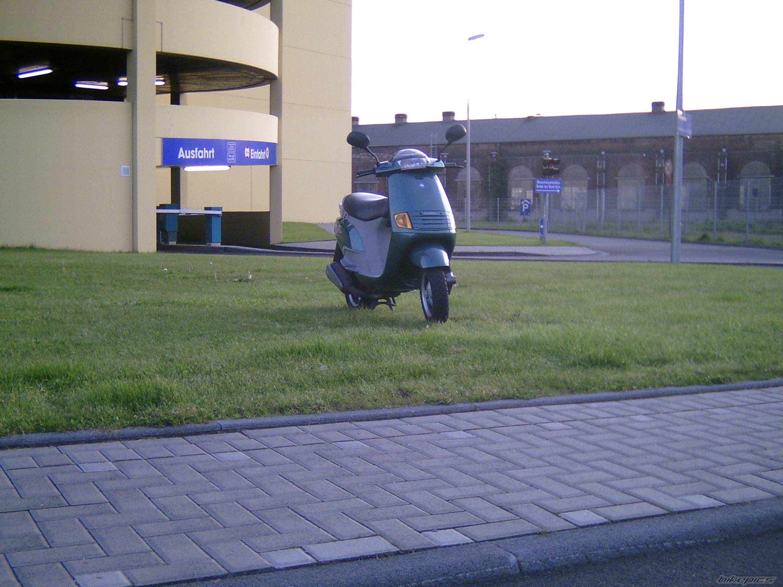 Photo 395642