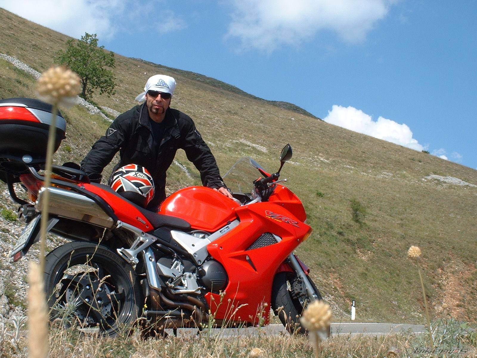 Bike Photo 400048