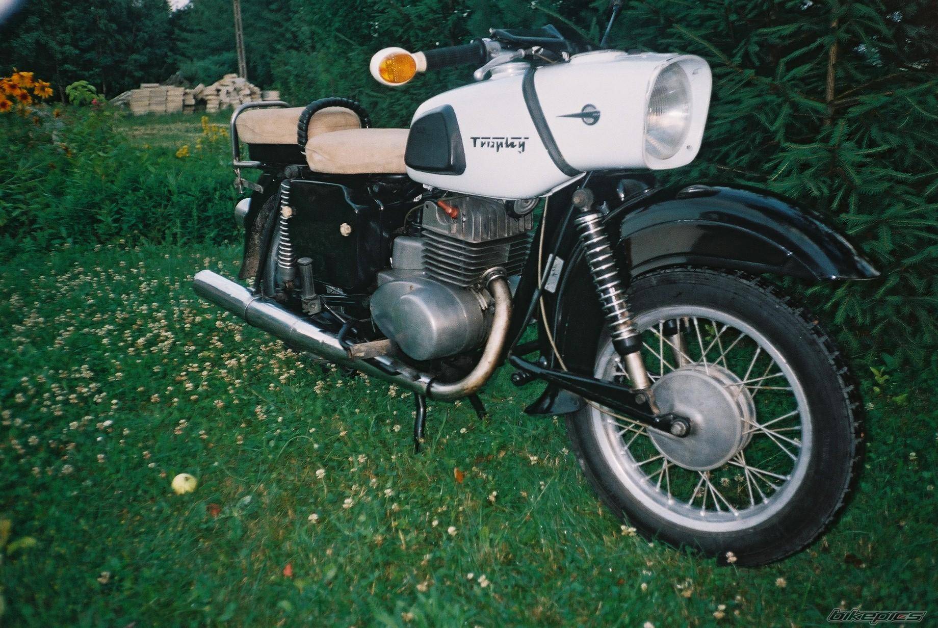Bike Photo 400075