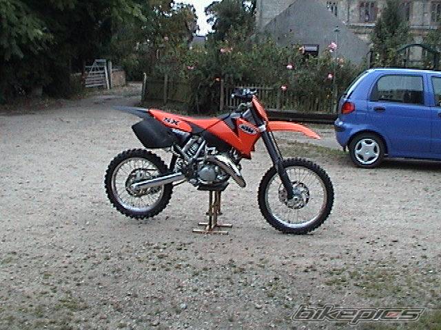 Photo 40012