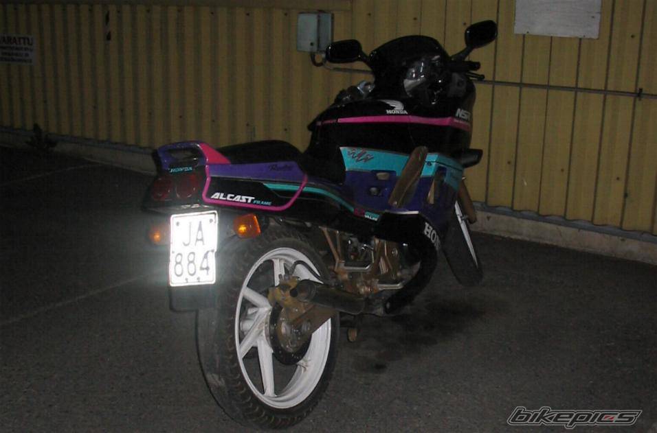 Photo 402352