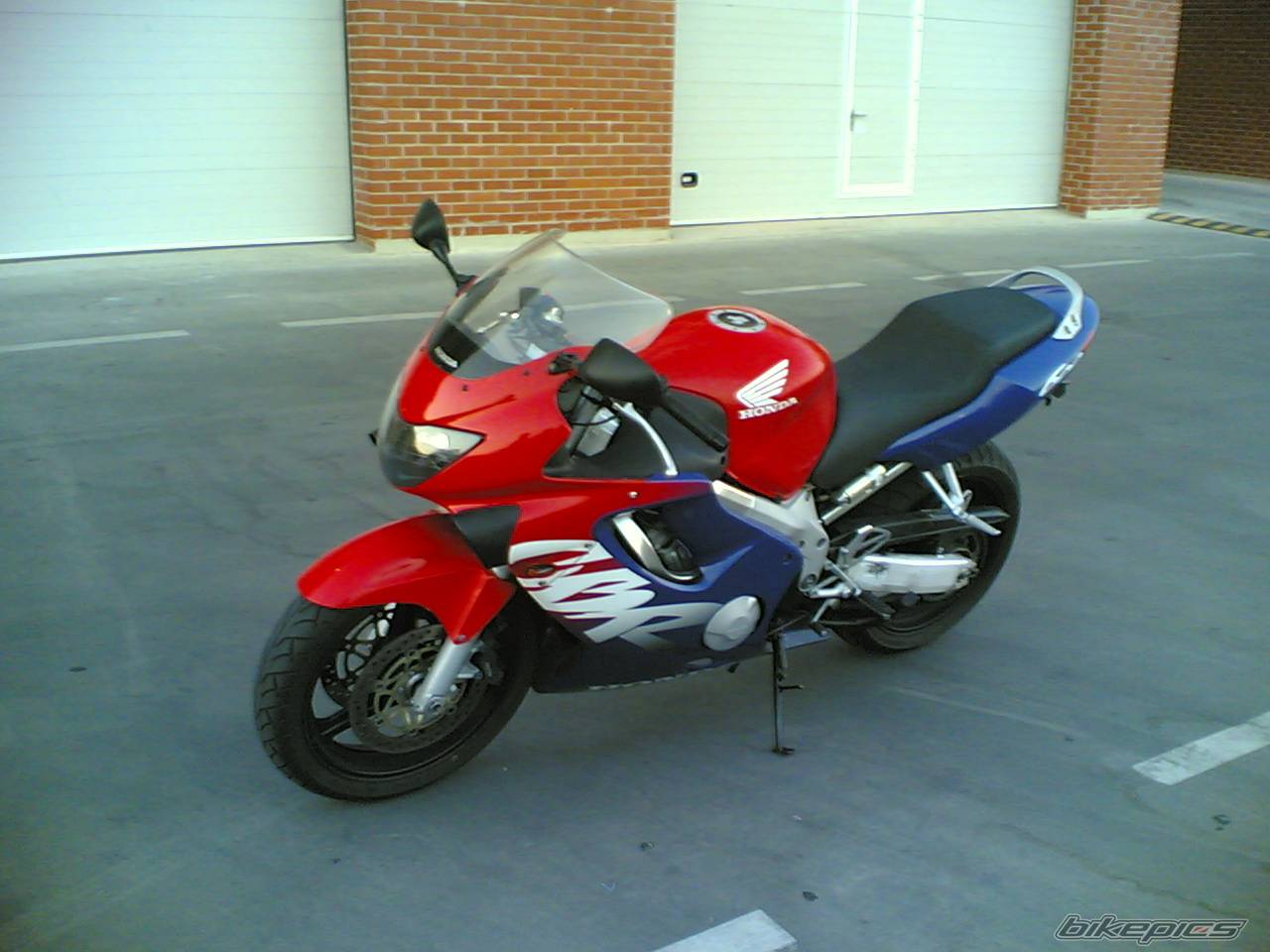 Photo 402675