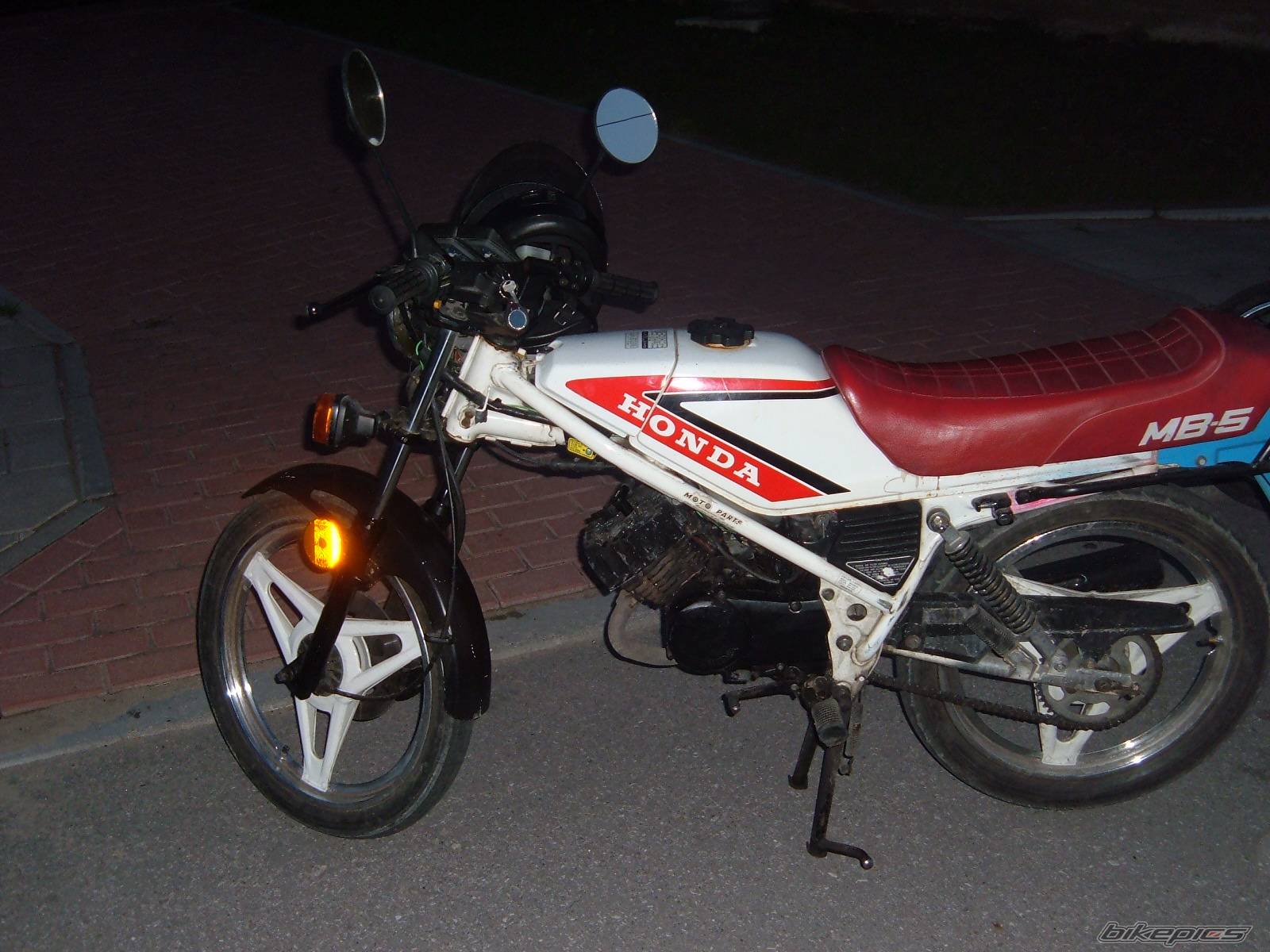 Photo 407671