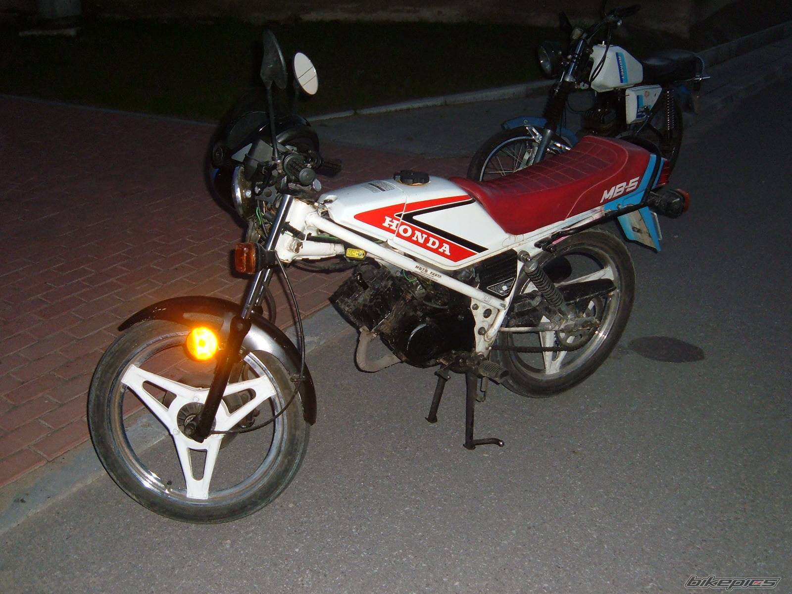 Photo 407676