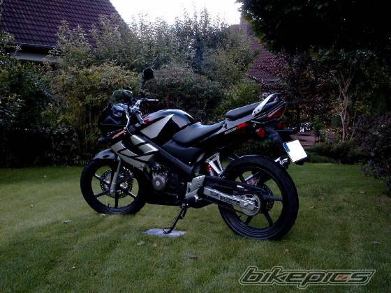 Photo 408297