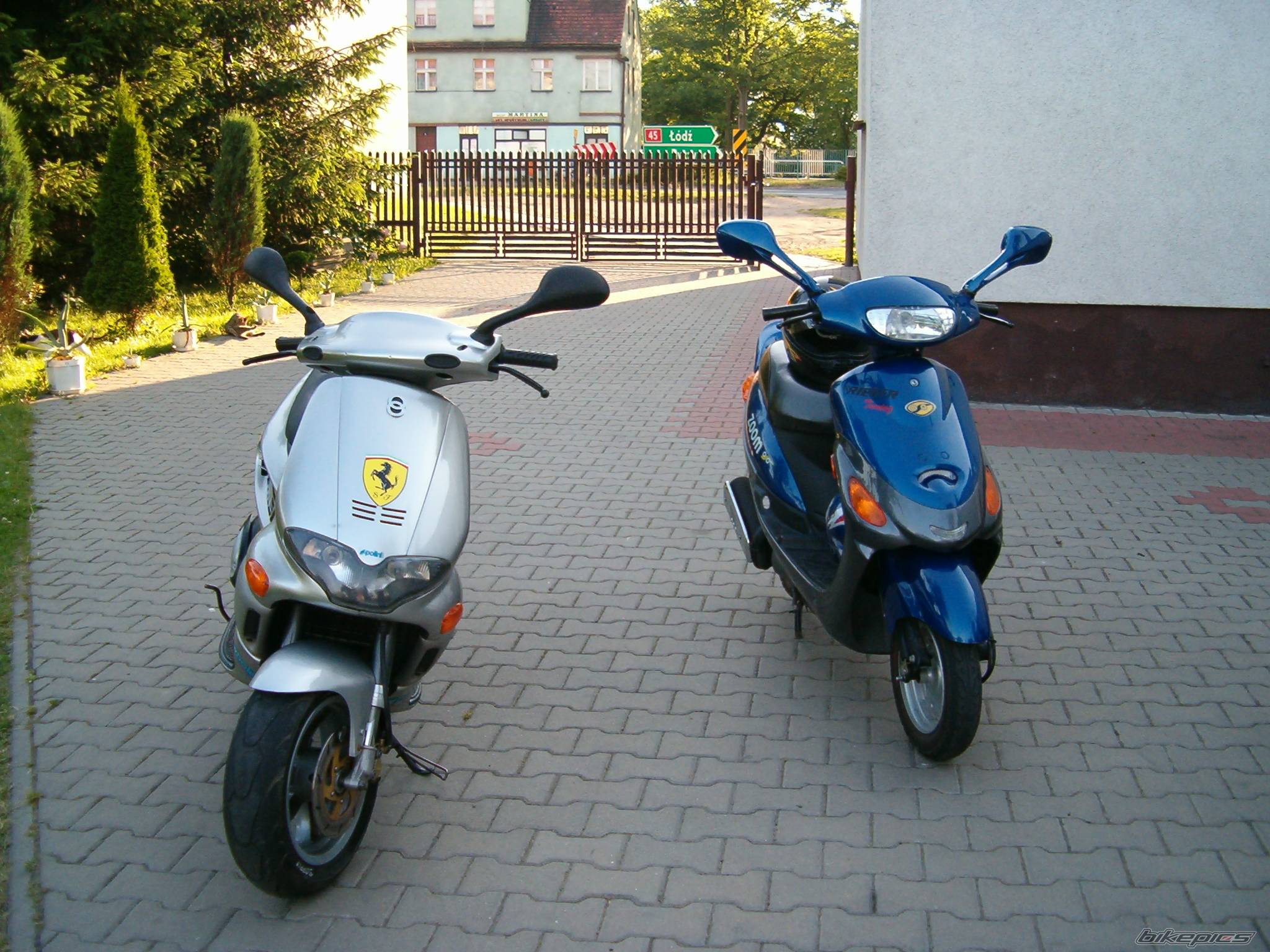 Bike Photo 408952