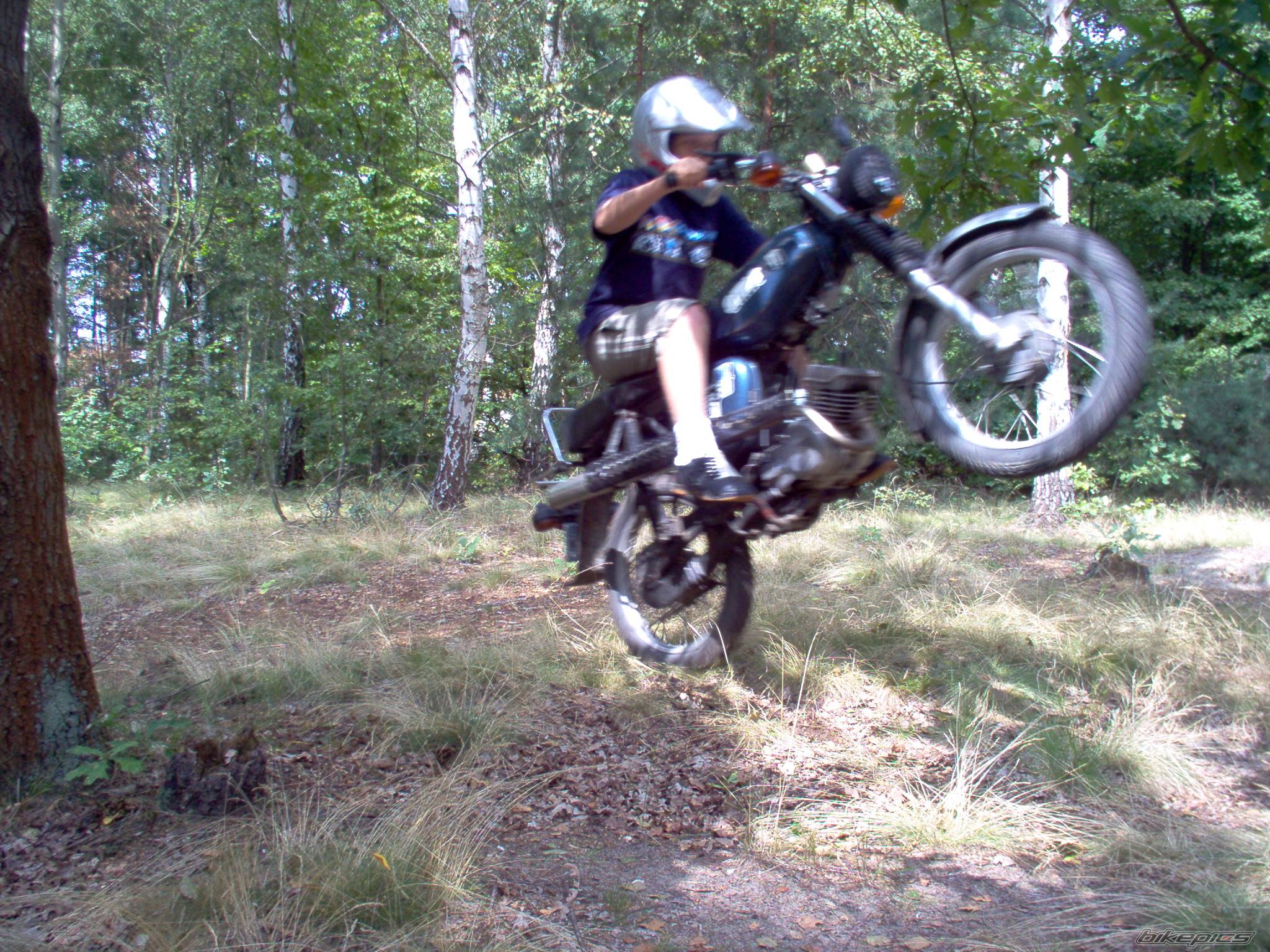 Bike Photo 409196