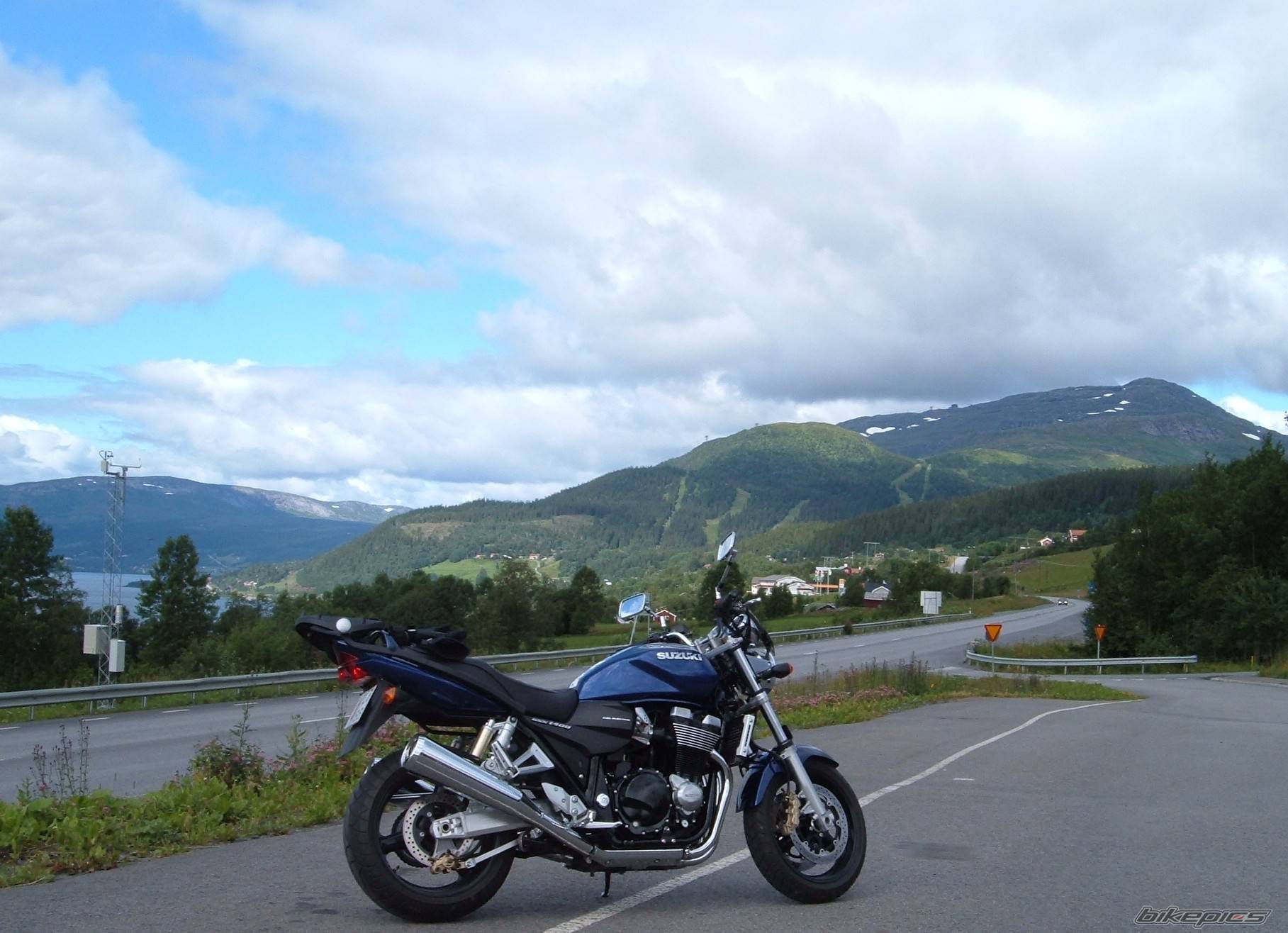 Bike Photo 409230