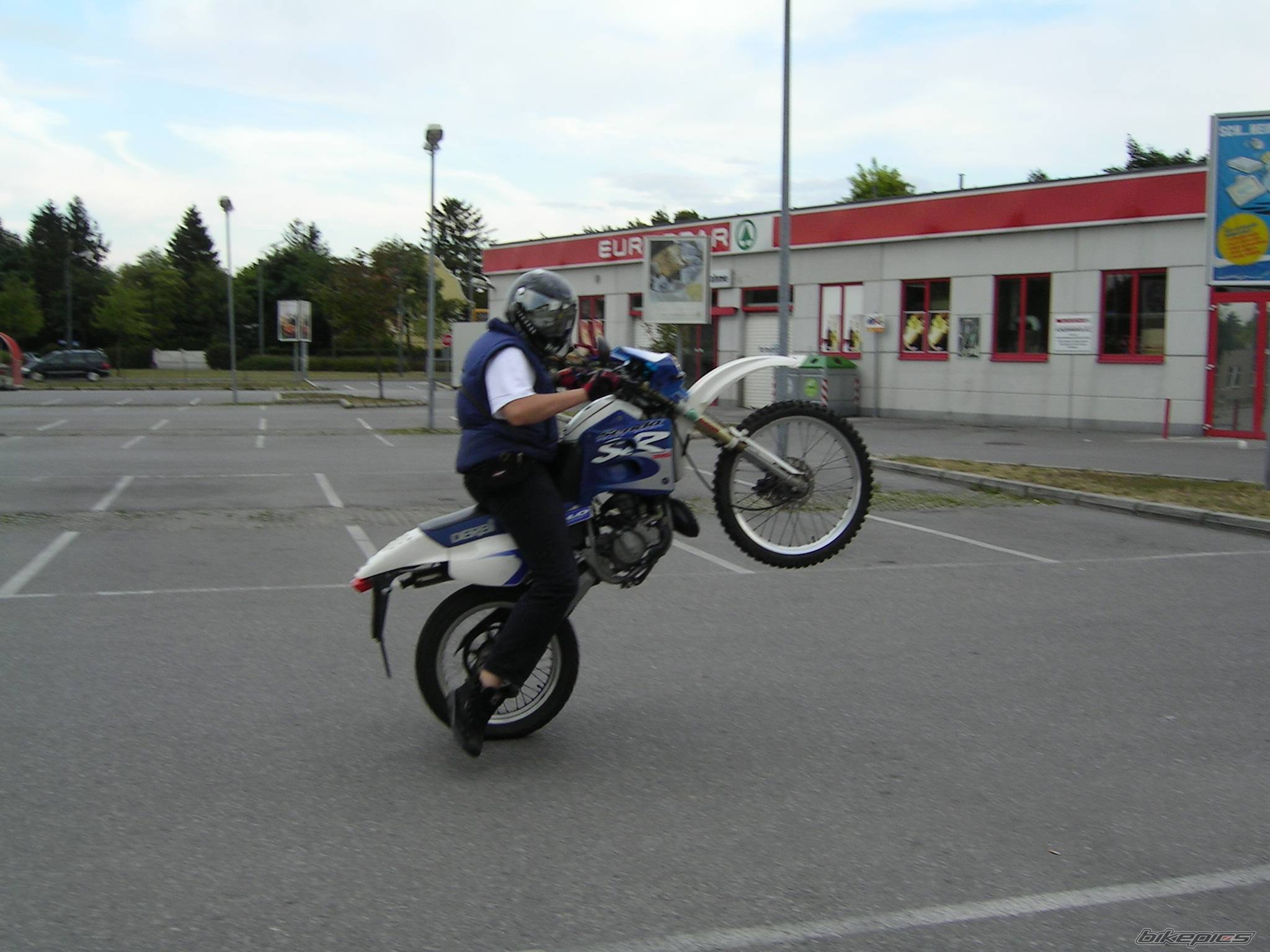 Photo 409844