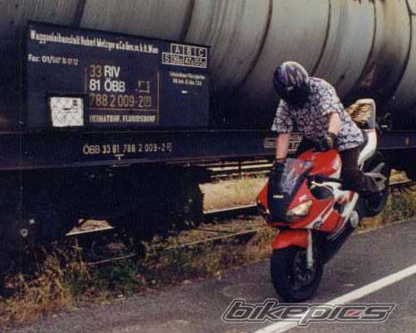 Bike Photo 4105