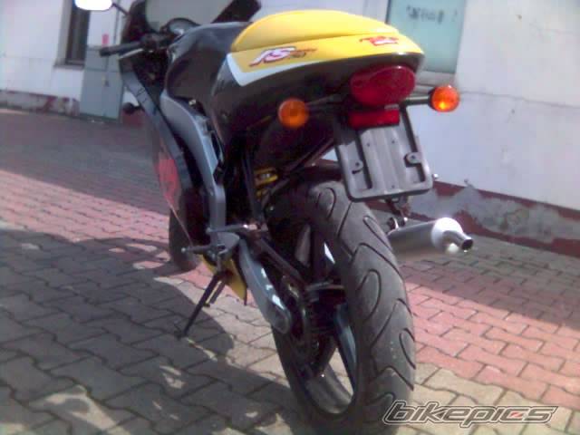 Photo 411655