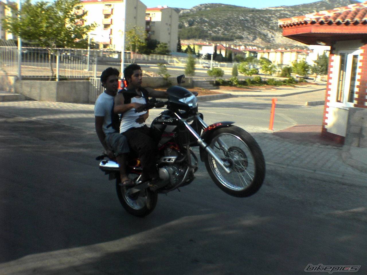 Bike Photo 412401