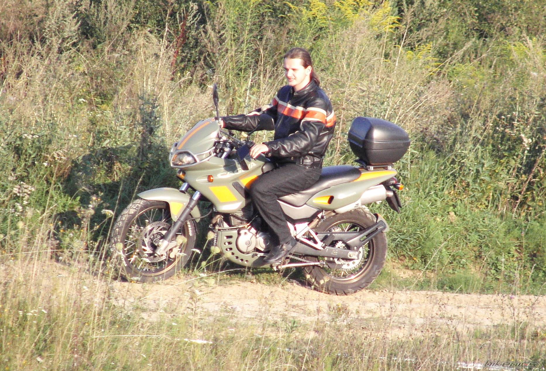 Photo 412675