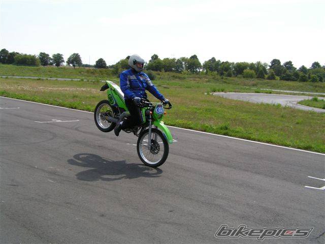 Photo 413895