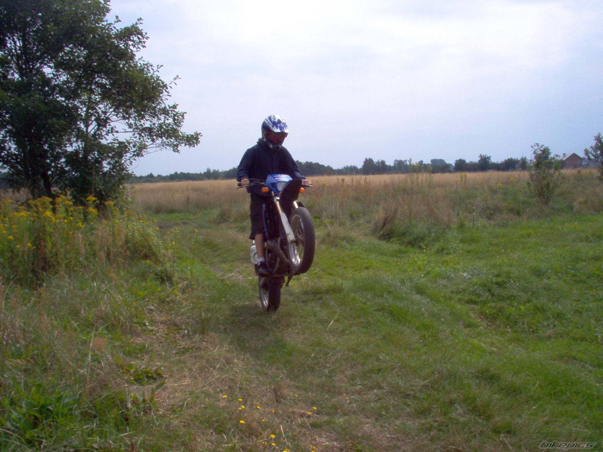 Photo 414146