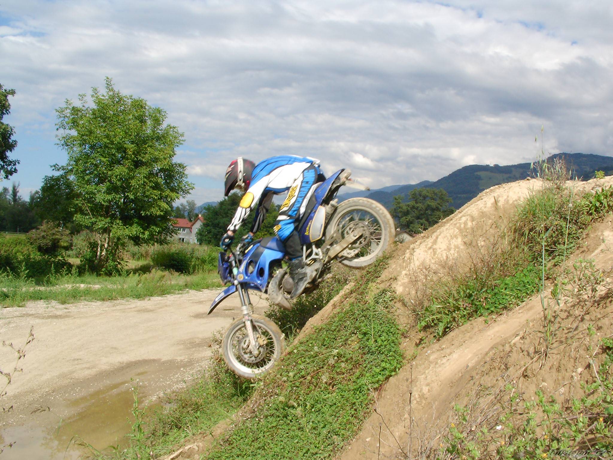 Bike Photo 418594