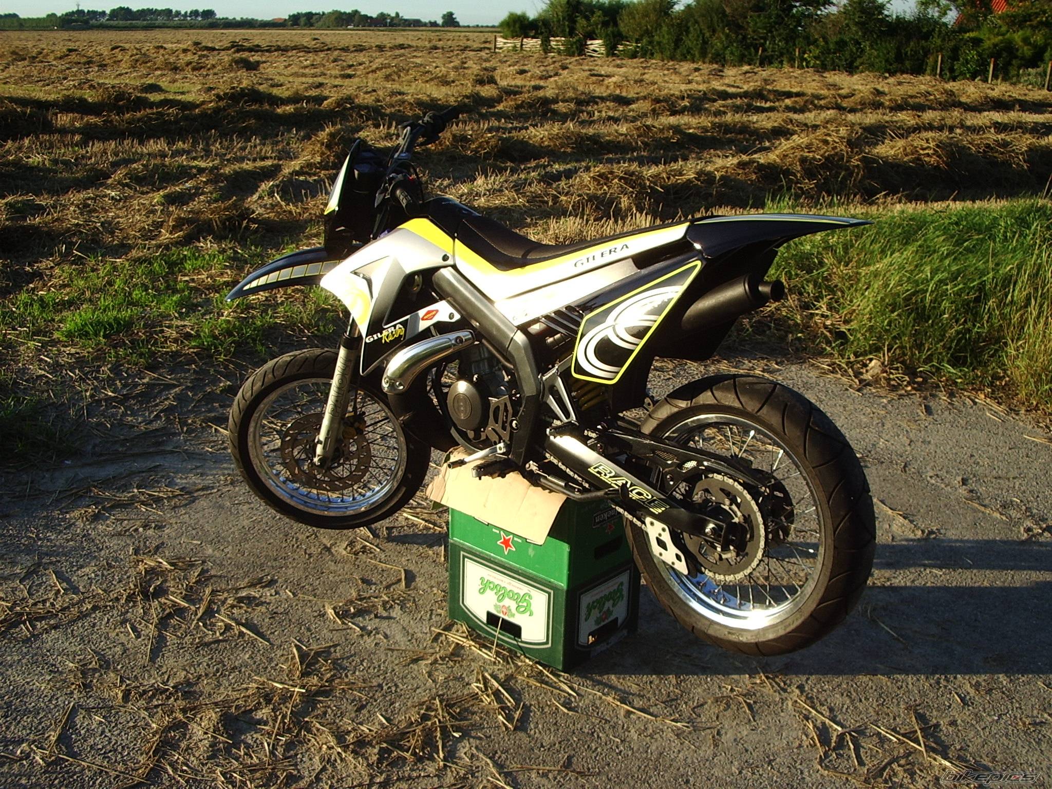 Bike Photo 418957