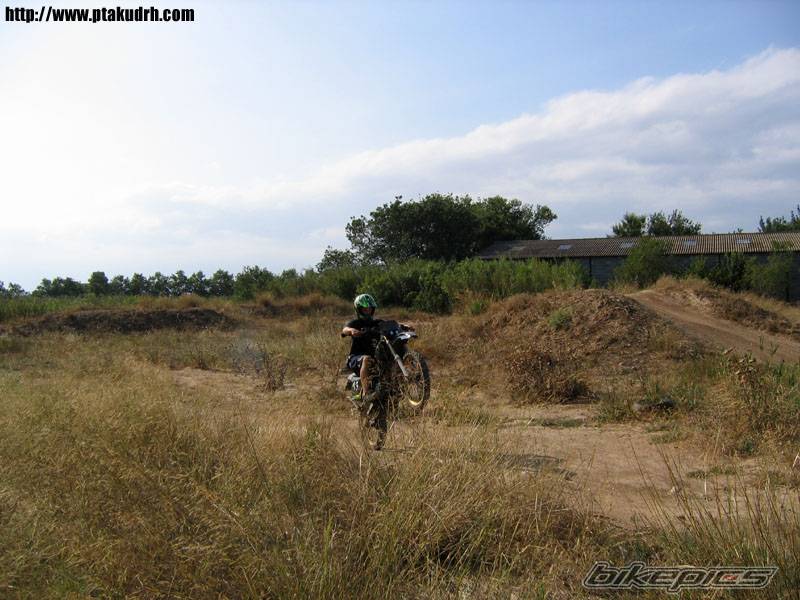 Photo 436392