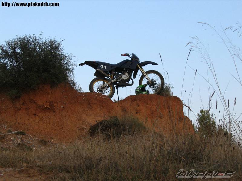 Photo 436416