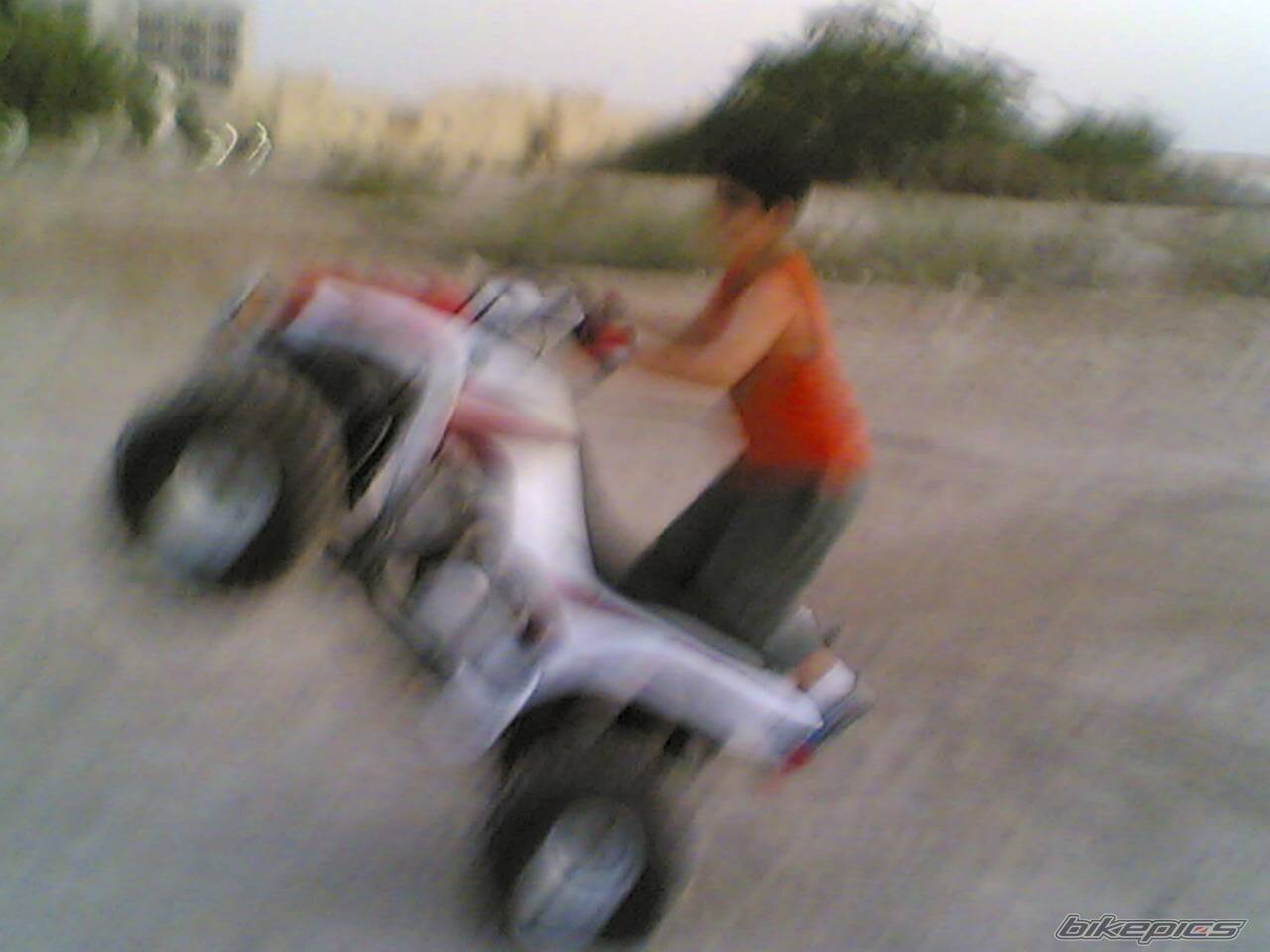 Photo 436809