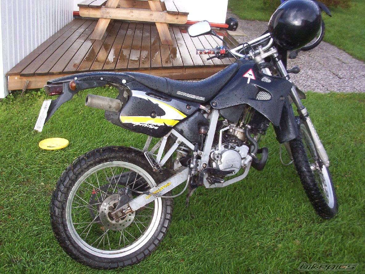 Photo 436875