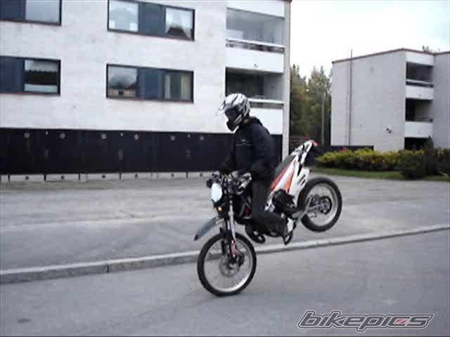 Photo 437020