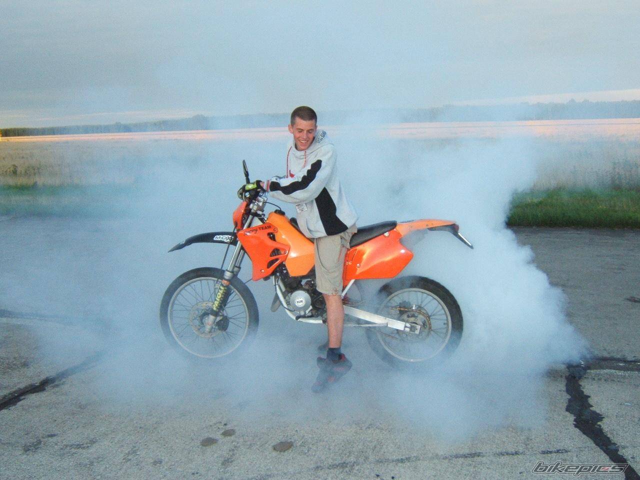 Bike Photo 437096
