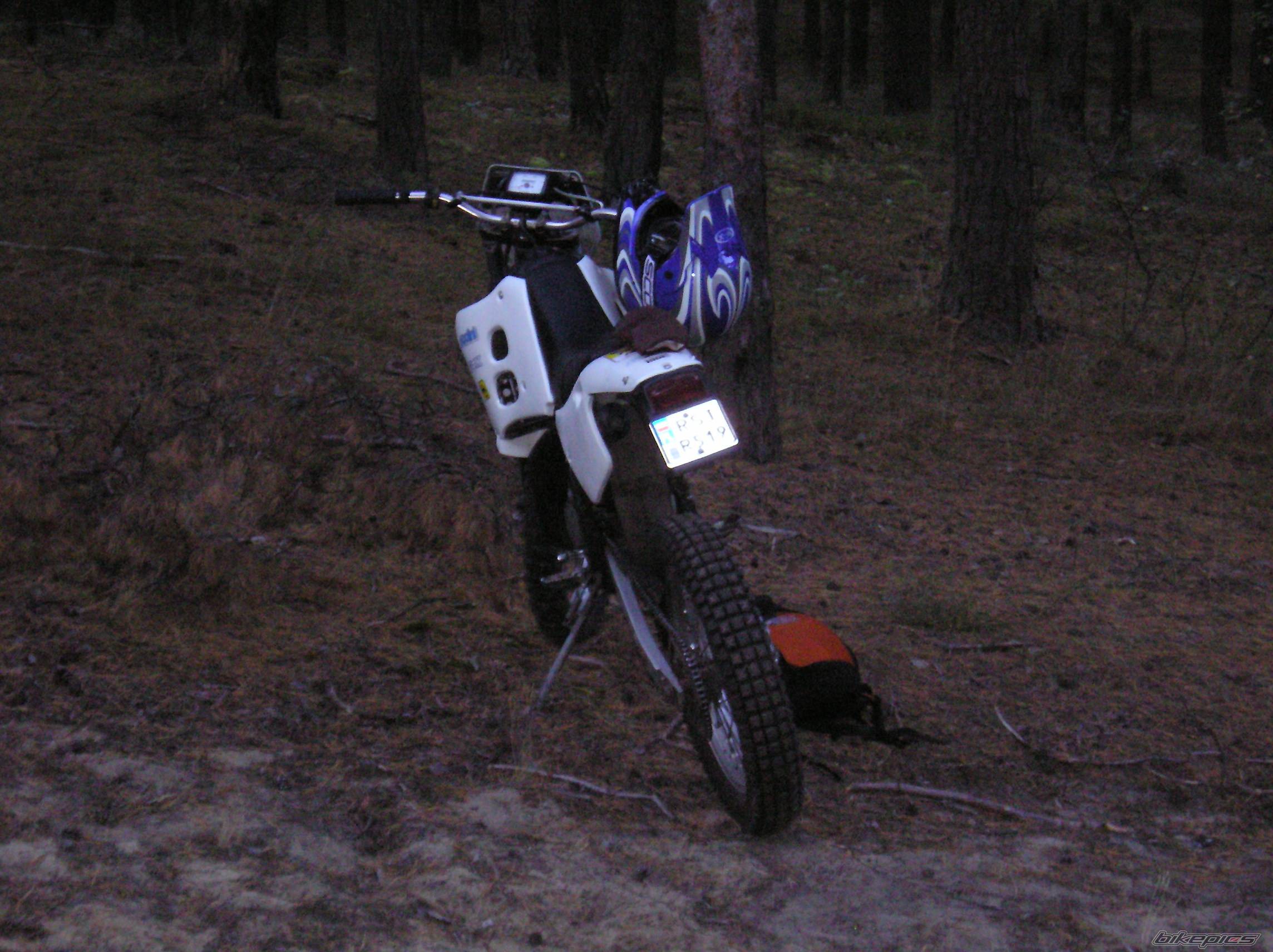 Photo 437112