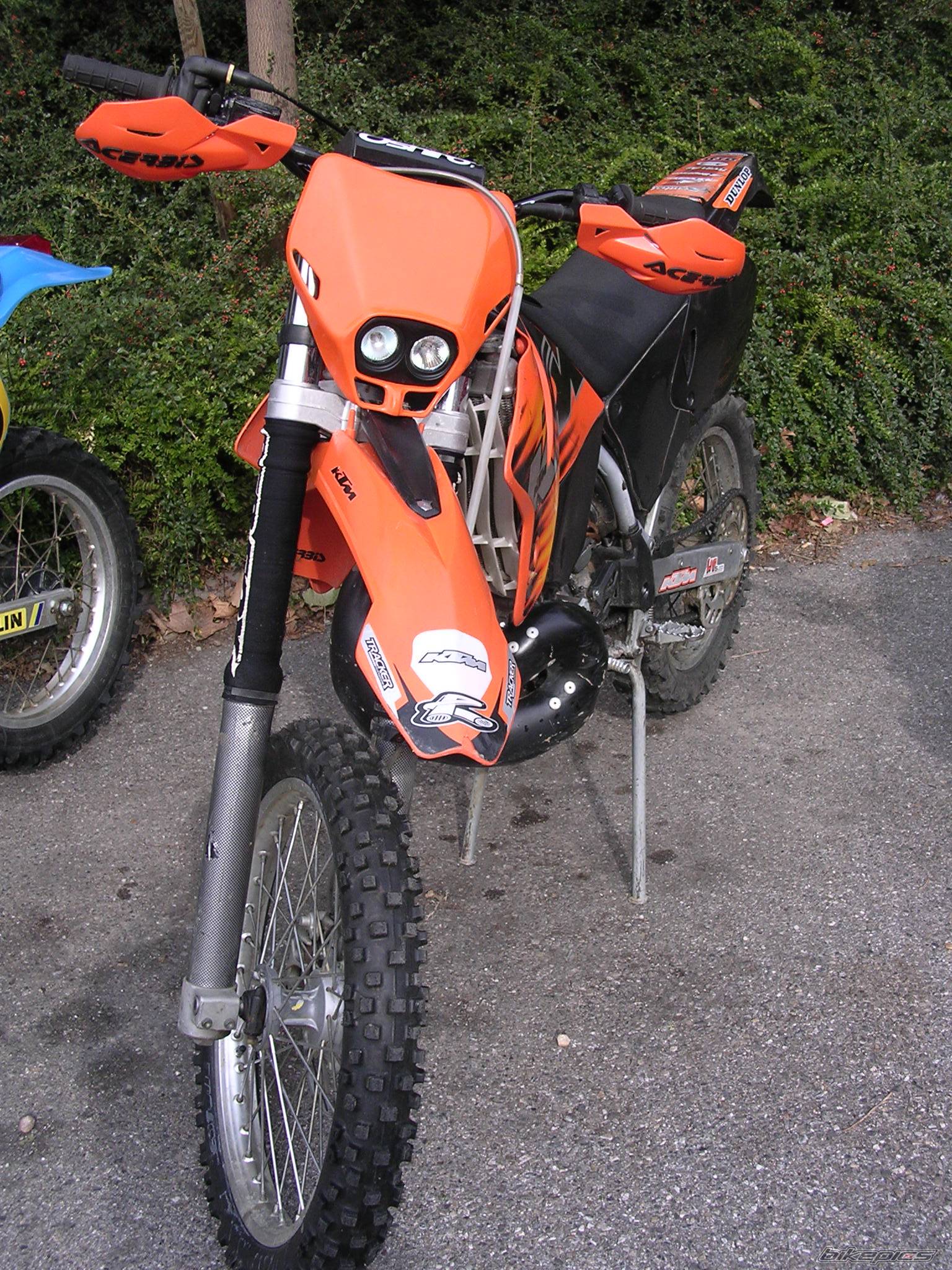 Photo 437340