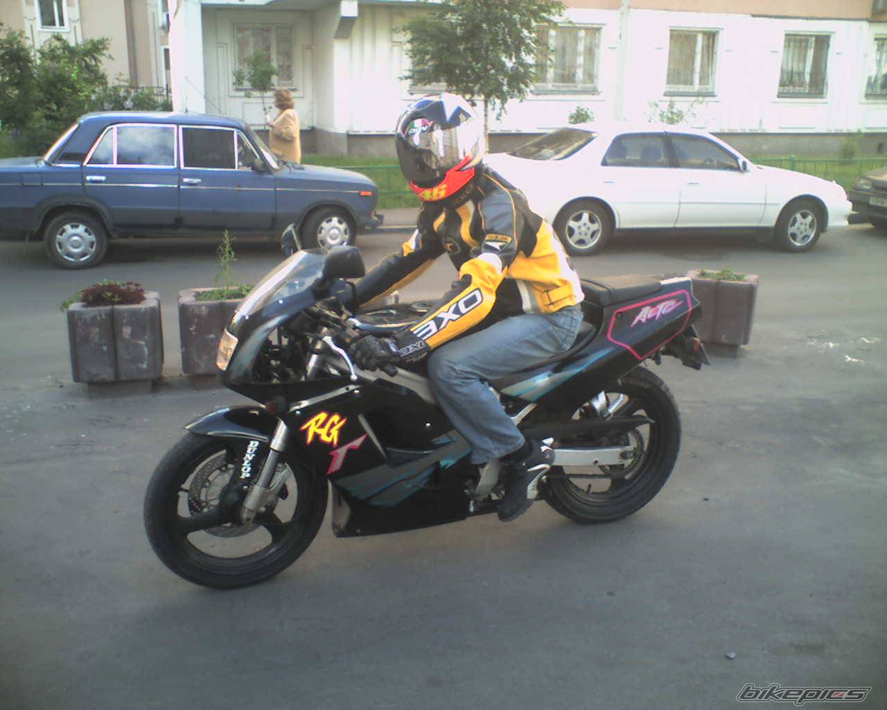 Photo 437384