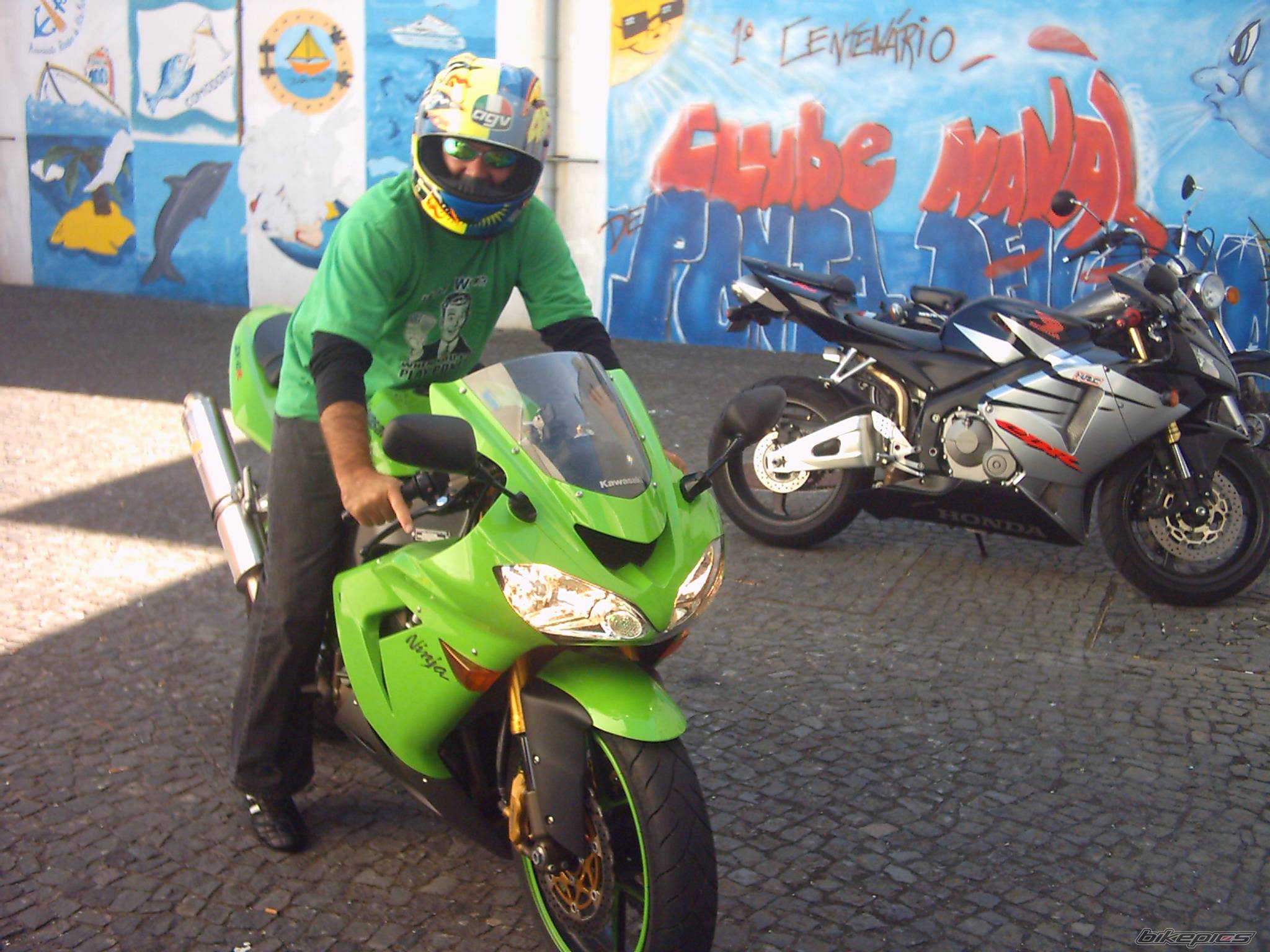 Photo 437456