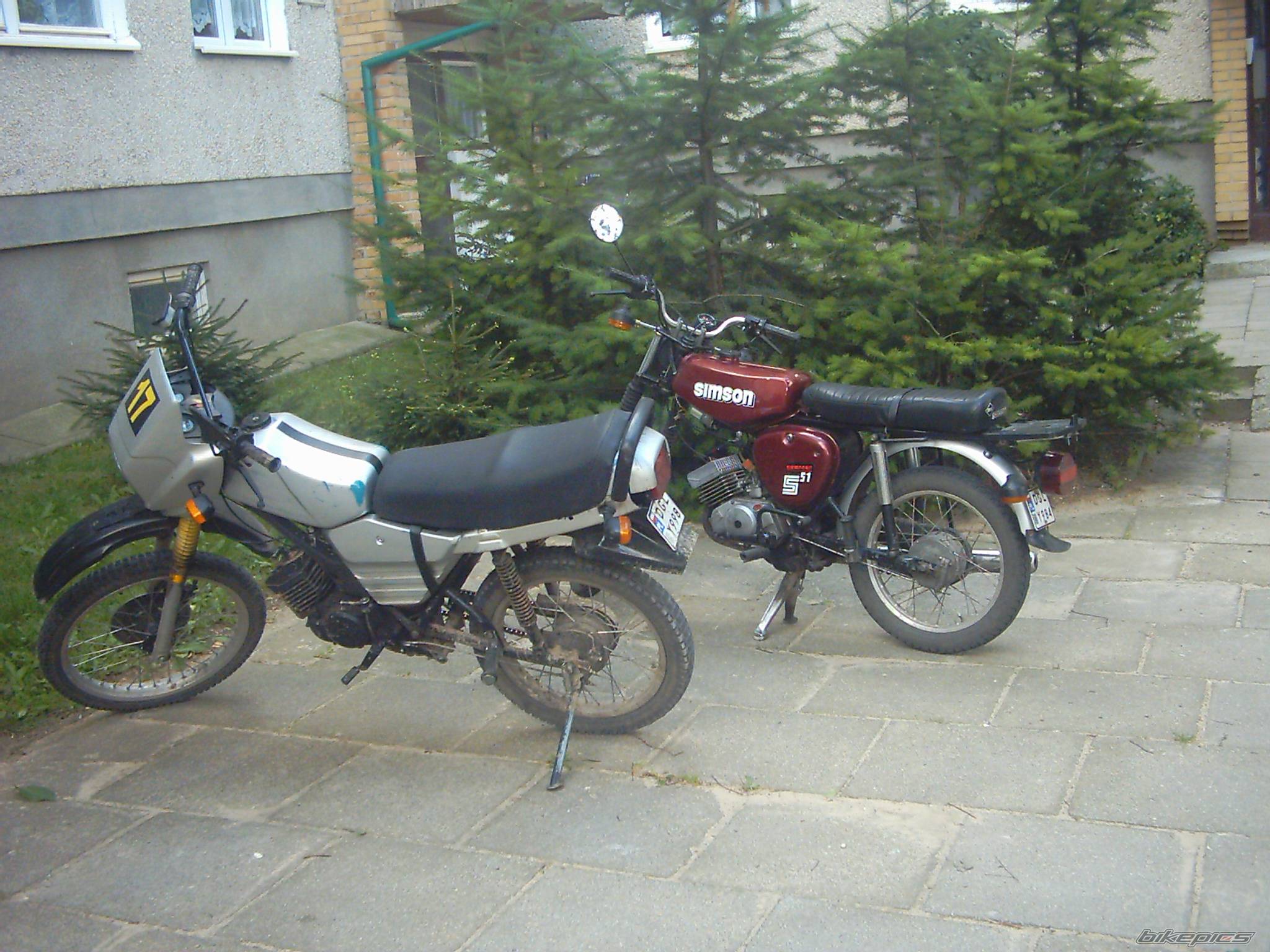 Photo 437514