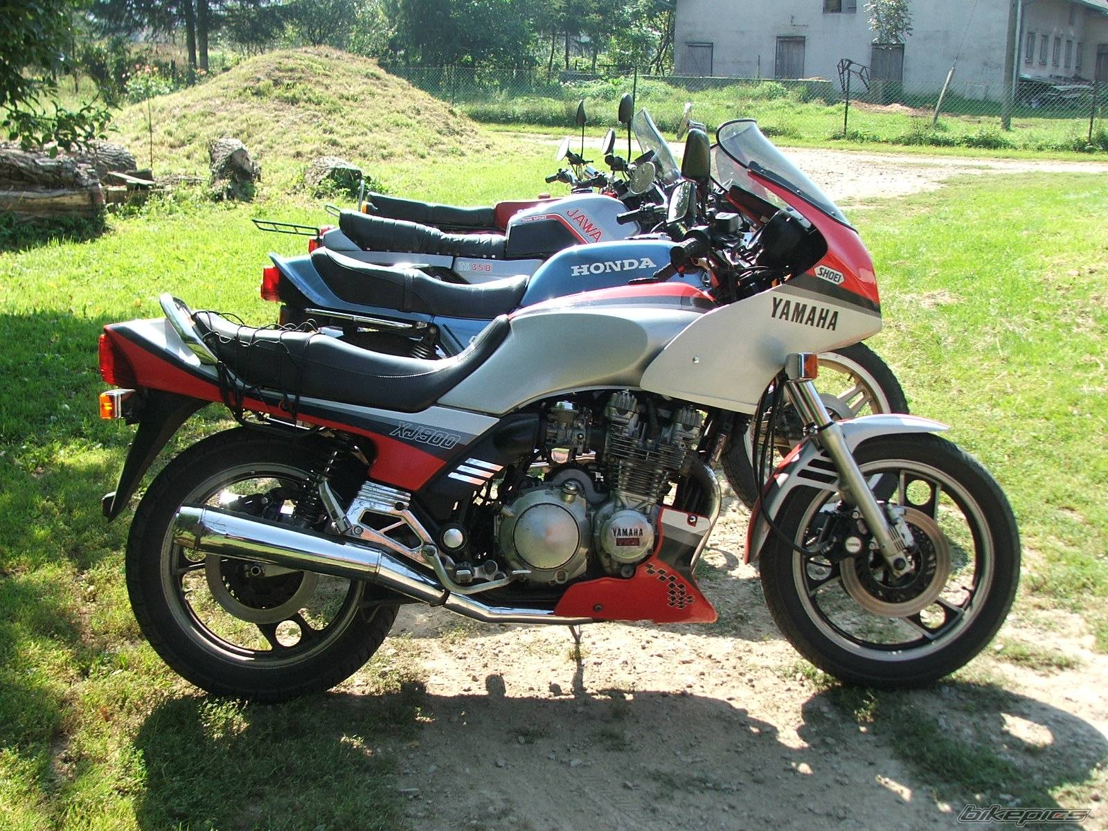 Bike Photo 437536