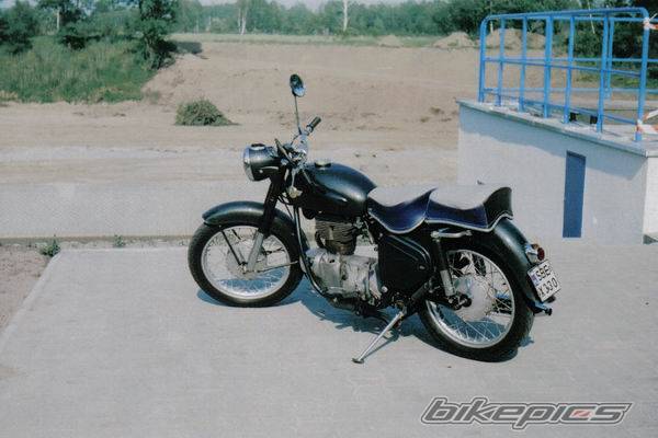 Photo 437576