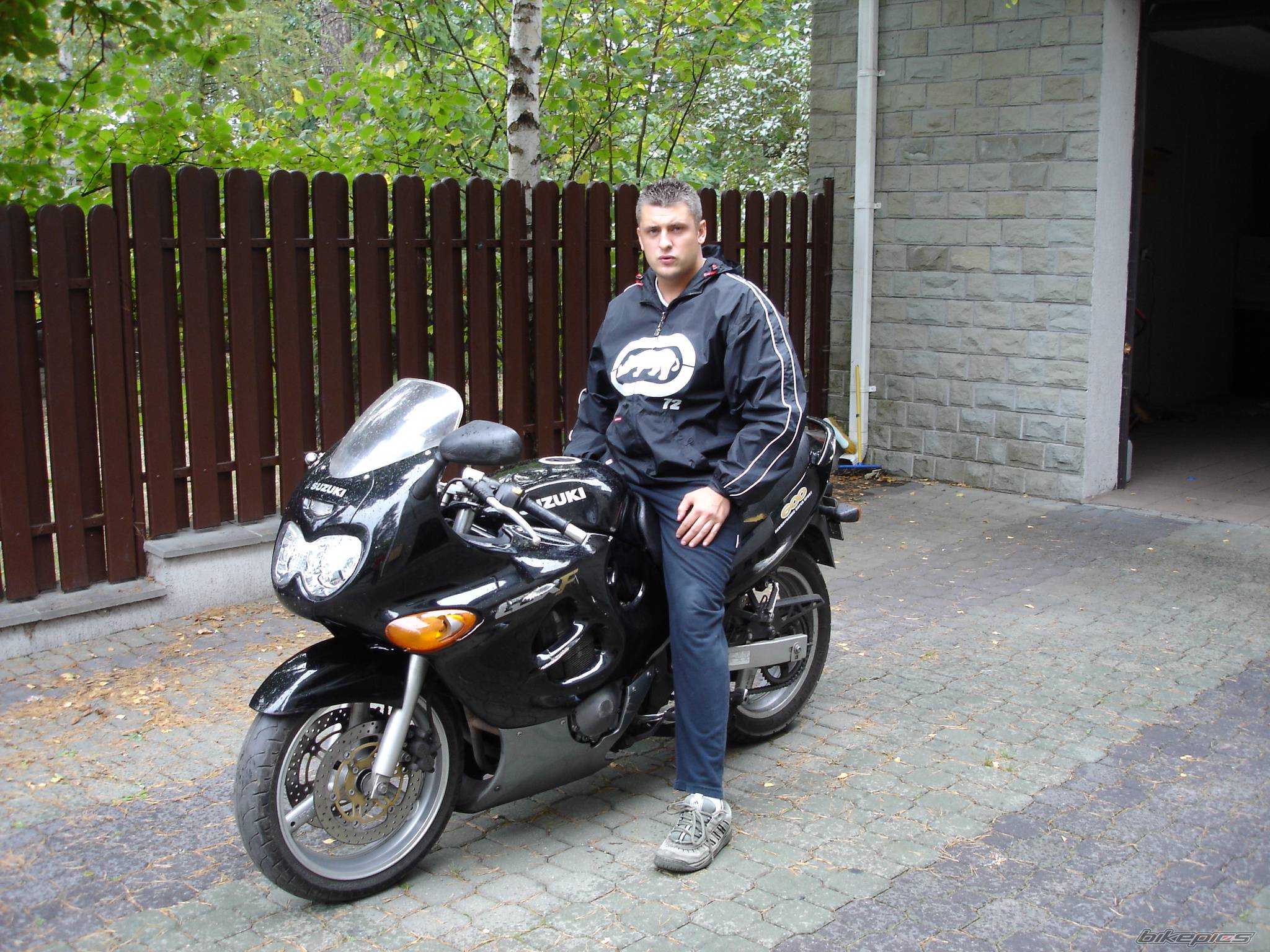 Photo 438192