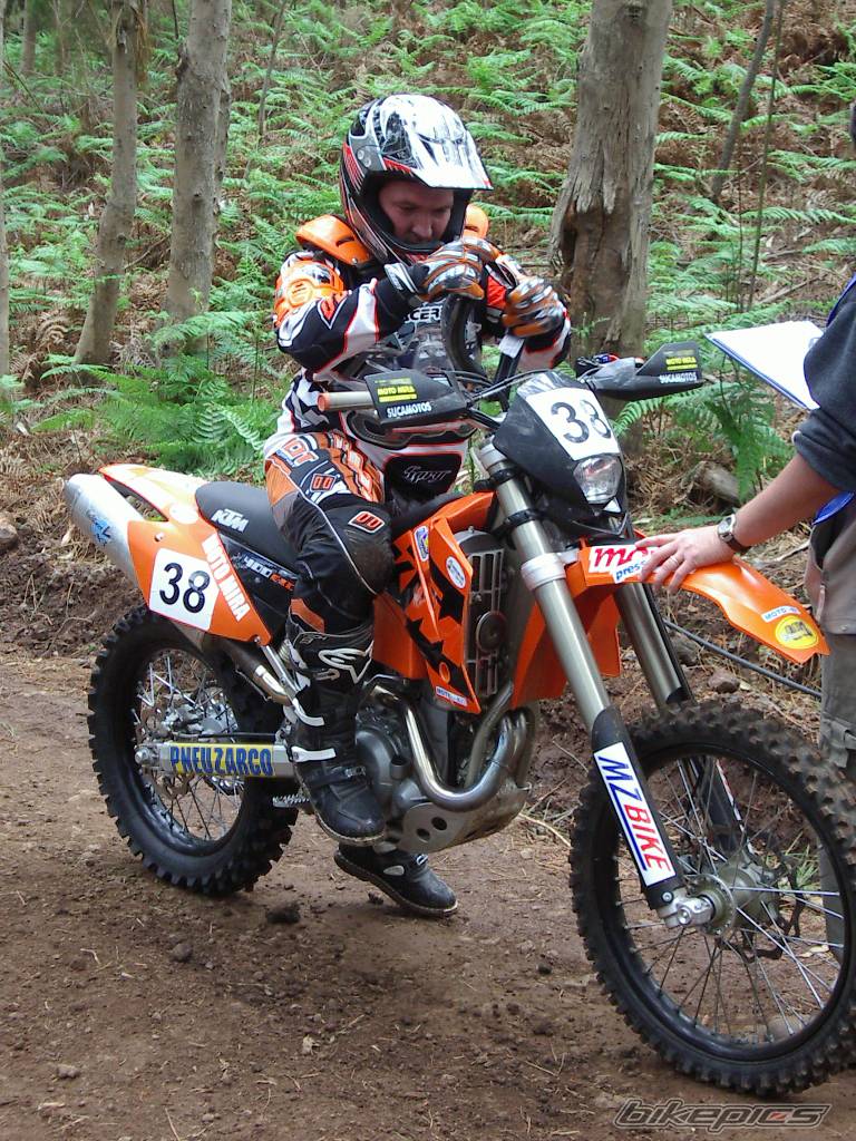 Photo 438320