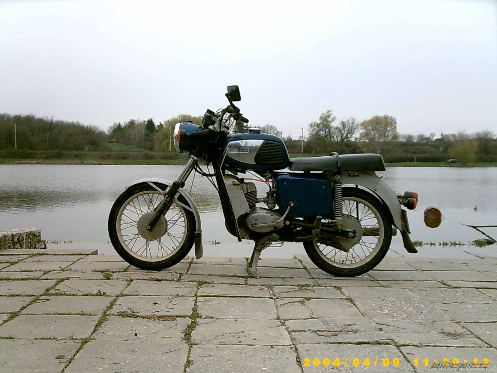 Photo 438684