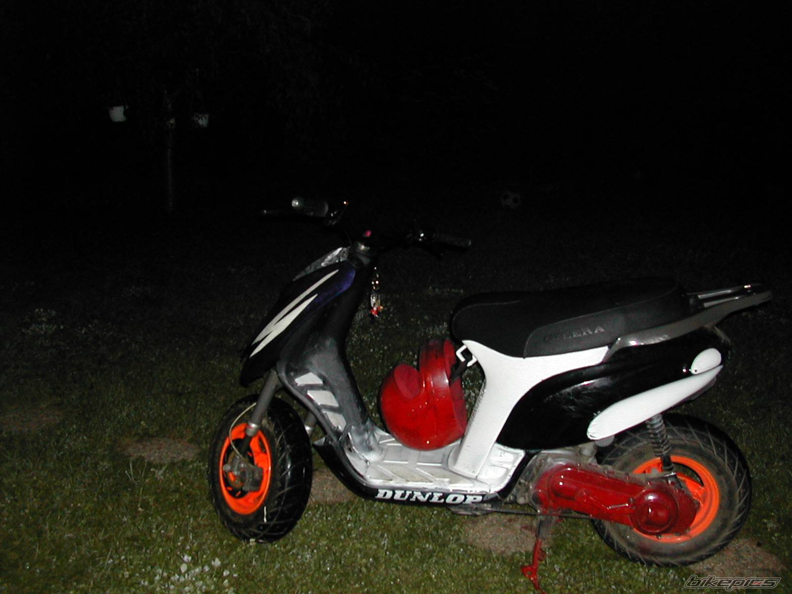 Photo 439597
