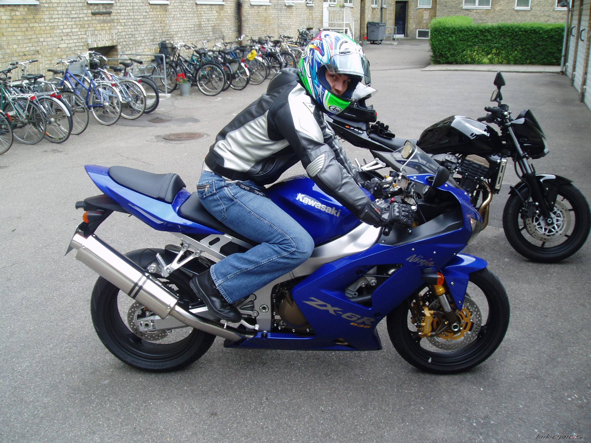 Bike Photo 439830