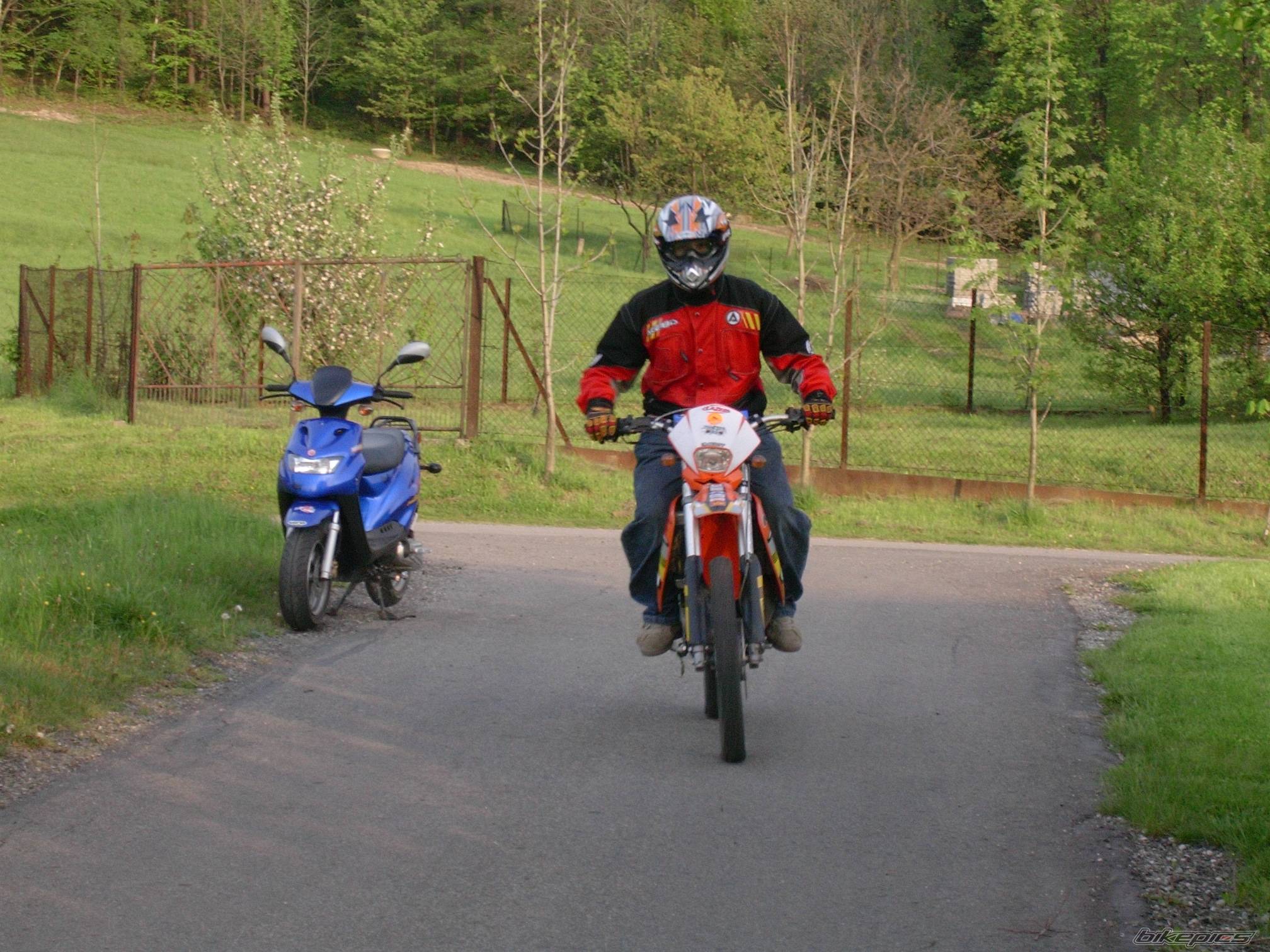 Photo 445078