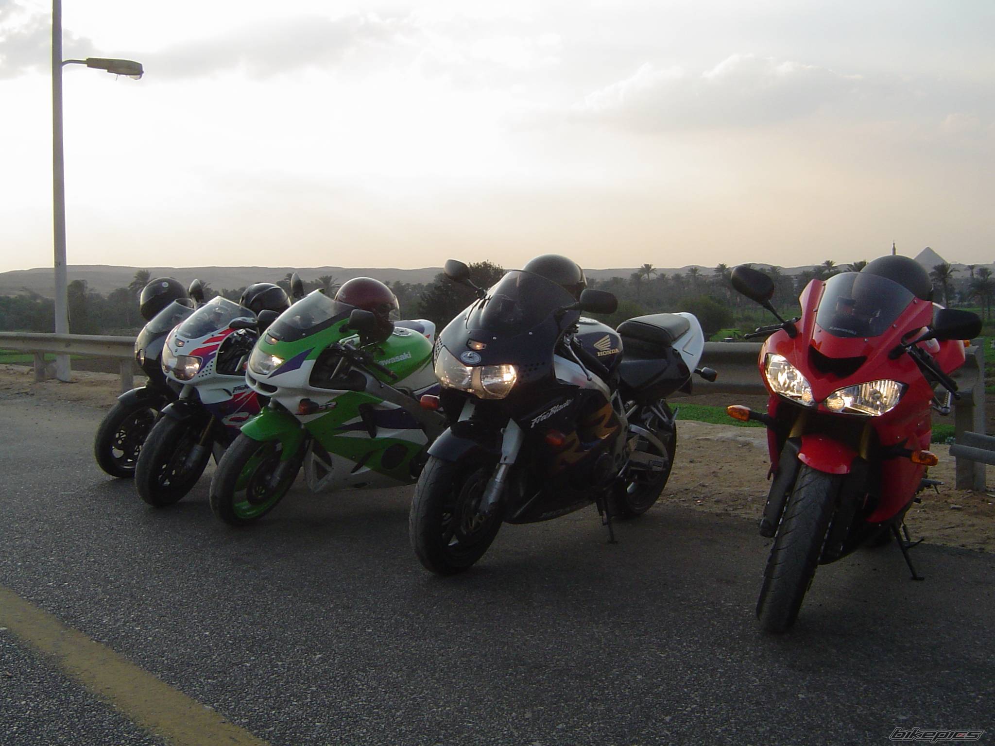 Photo 447099