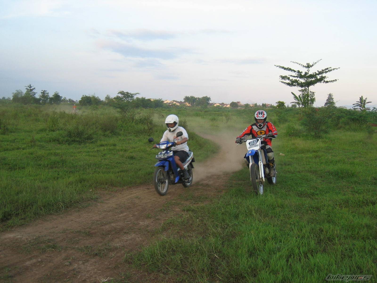Bike Photo 448002