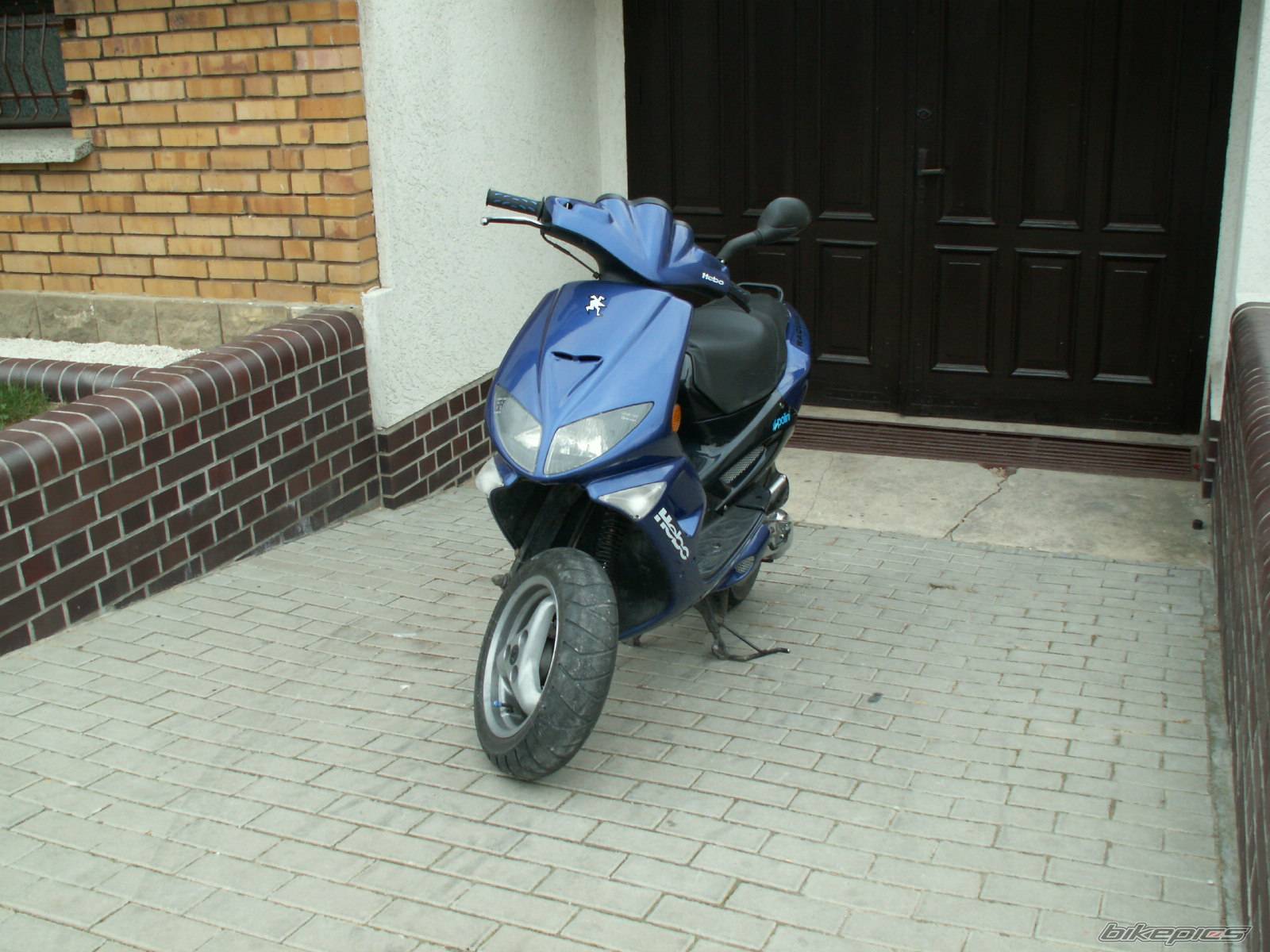 Photo 448572