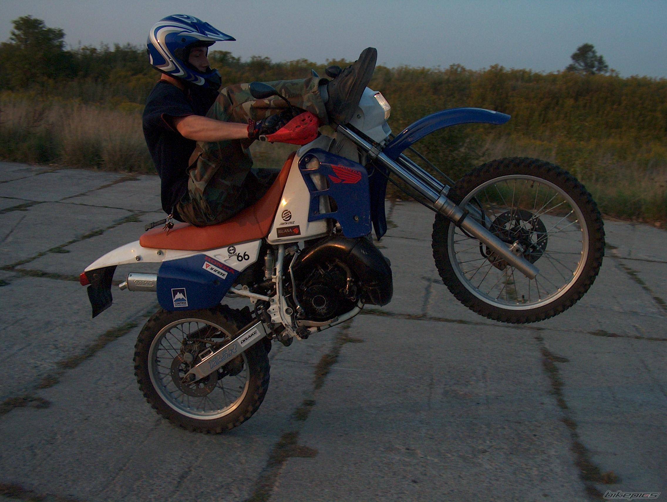 Bike Photo 449948
