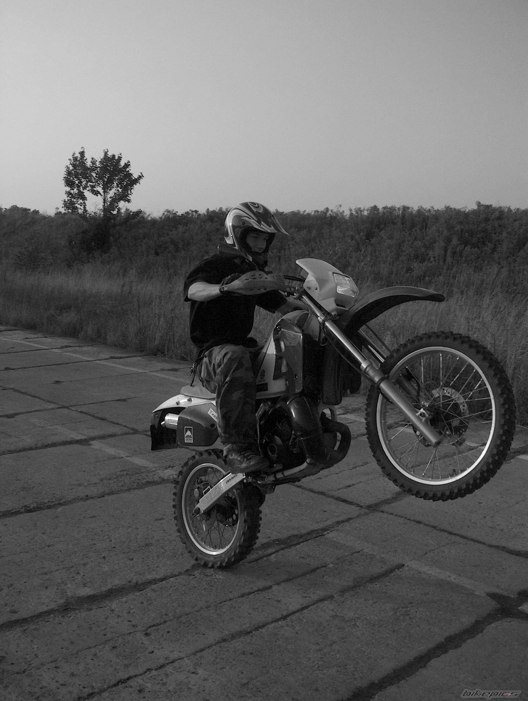 Bike Photo 449950