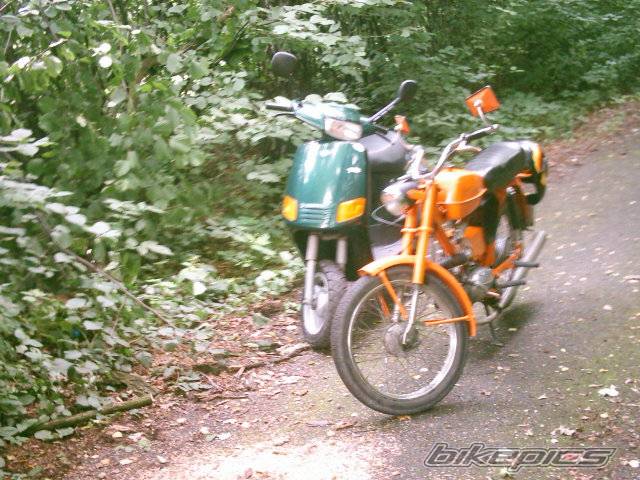 Photo 472115
