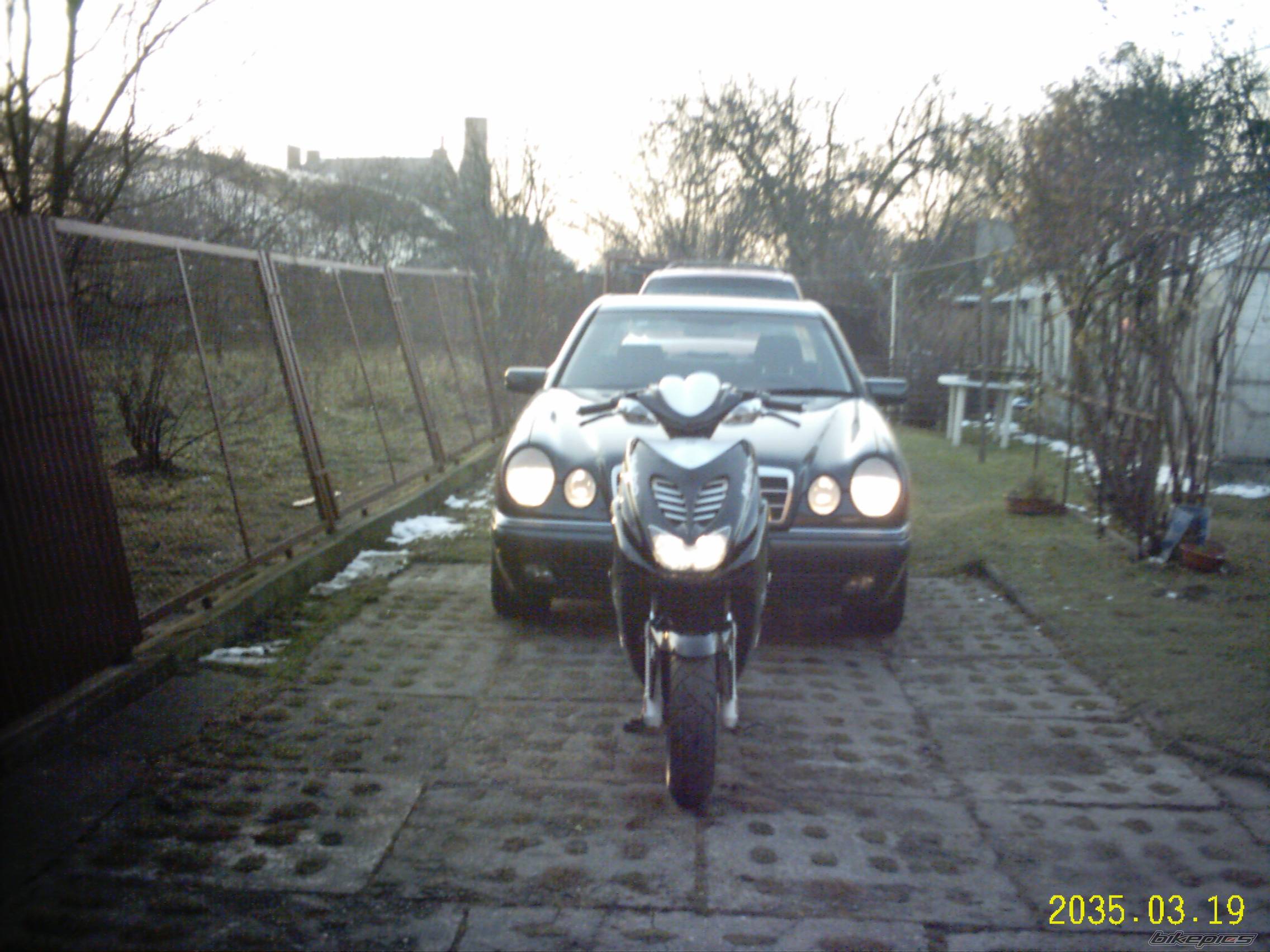 Photo 477660