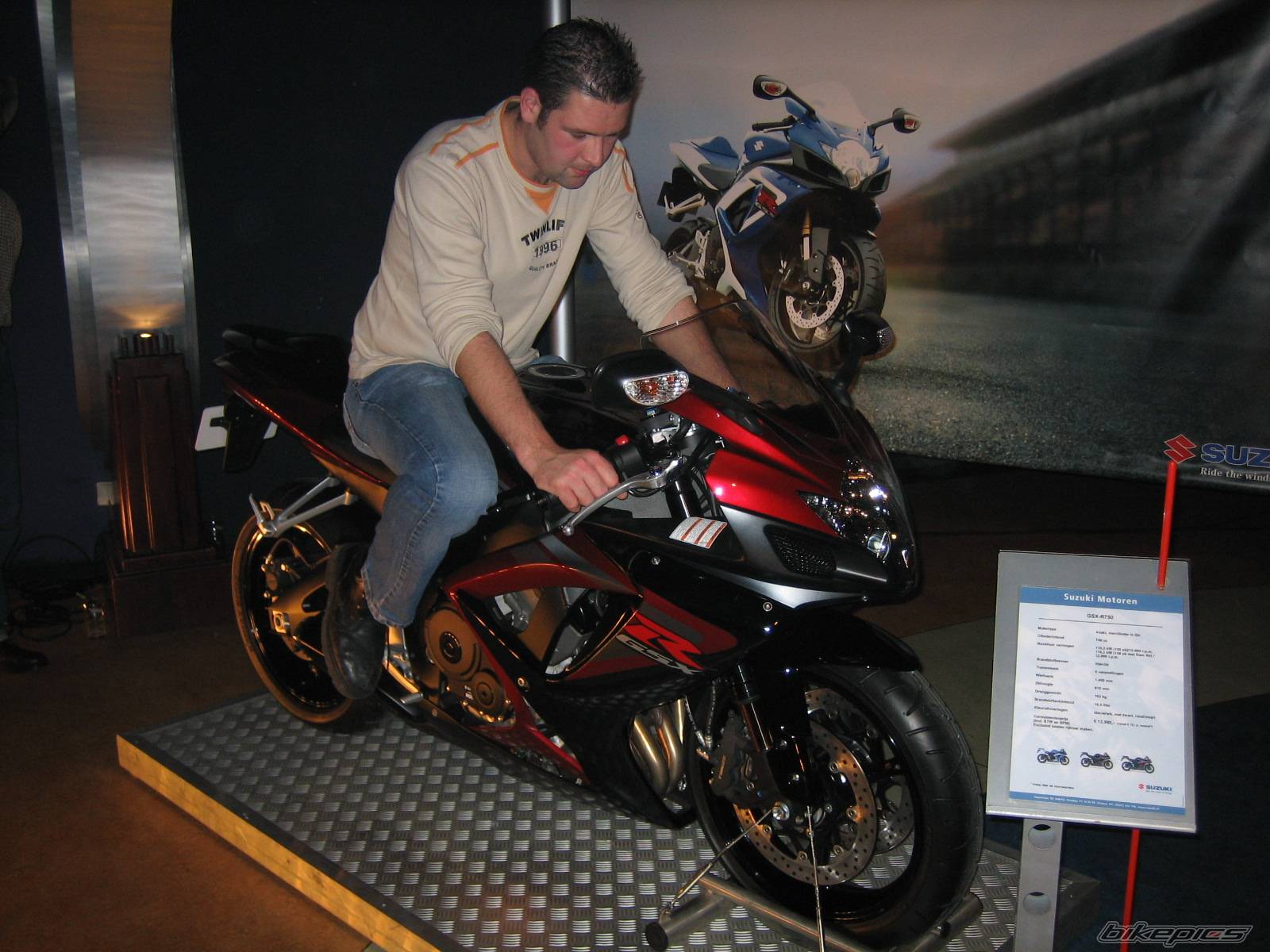 Bike Photo 483209