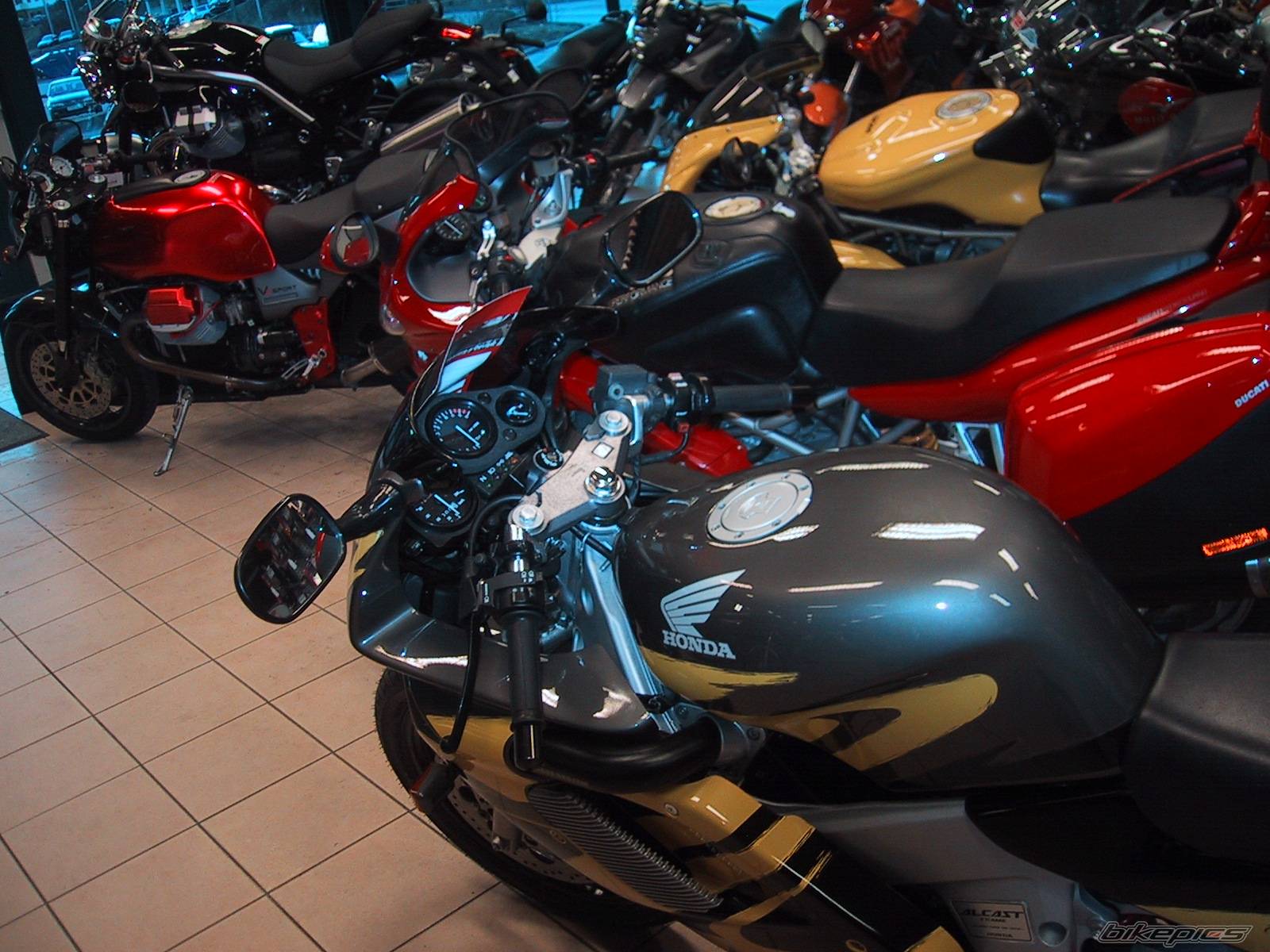 Bike Photo 519763
