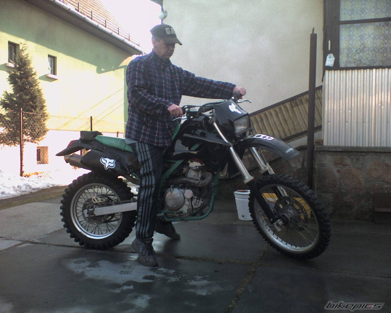 Photo 527393